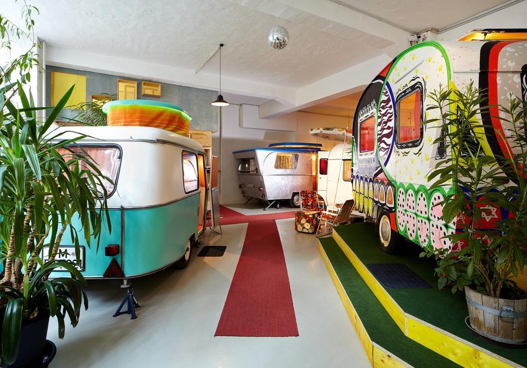 Huettenpalast Berlin Luaran gambar