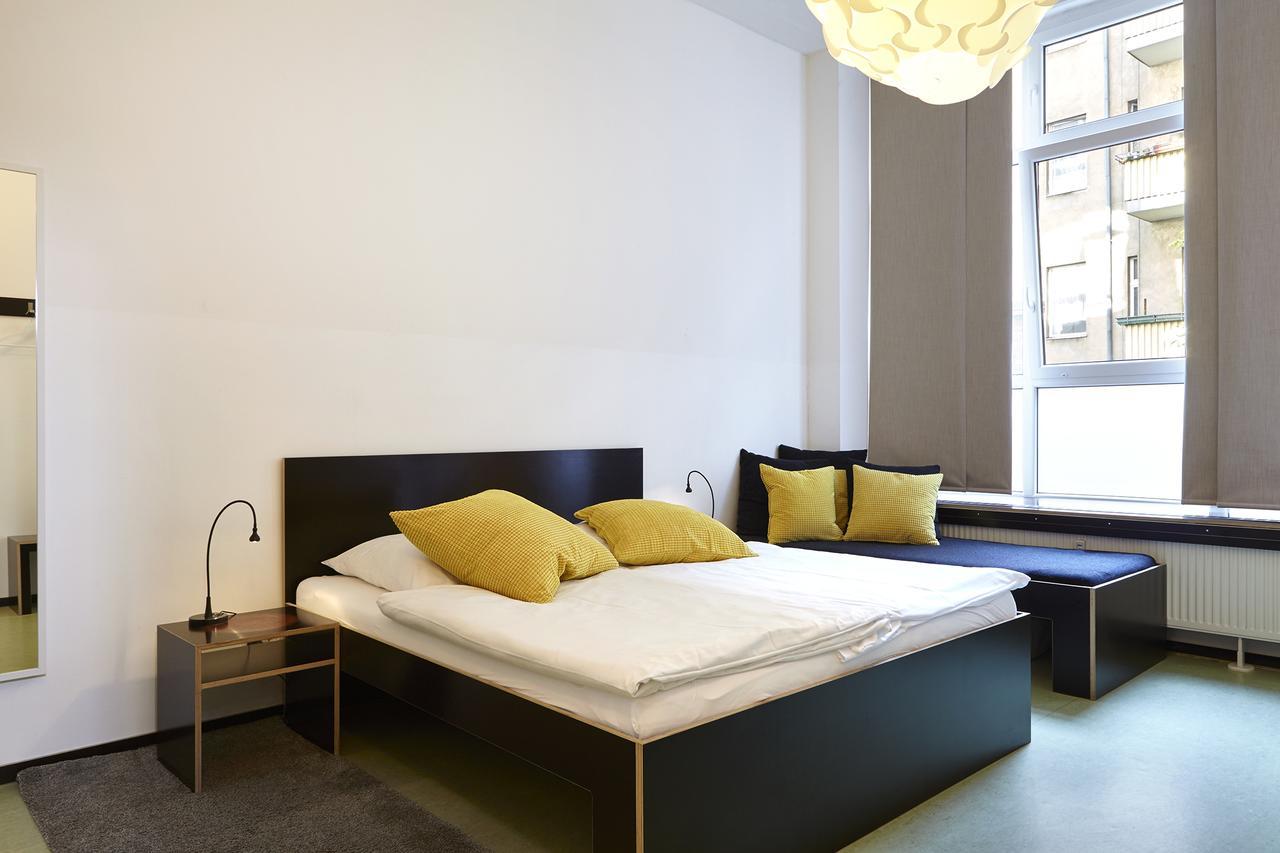 Huettenpalast Berlin Luaran gambar